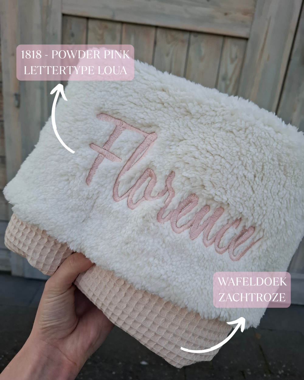 By Lau's fleece dekentje